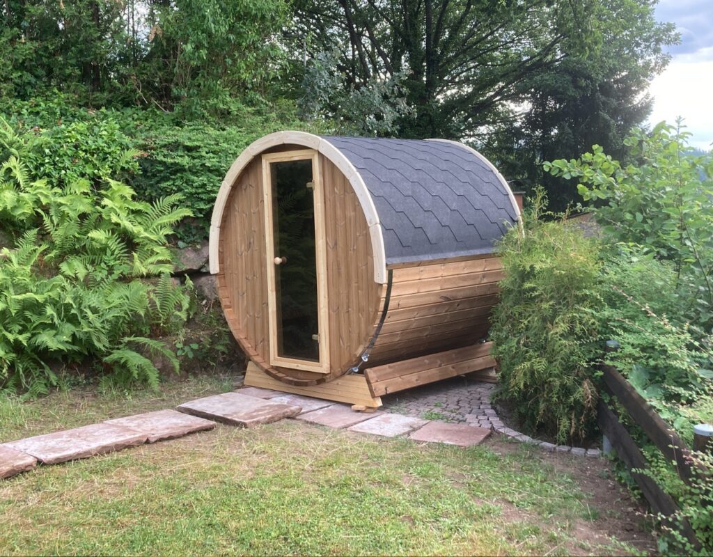 Fassauna mit Blick in die Natur